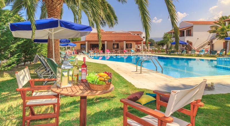 Goudelis Aparthotel